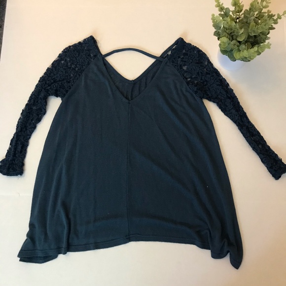 Rue21 Half Sleeve Blue Blouse with Lace 💙 - Picture 3 of 4